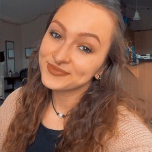 Meet your Posher, Hunter